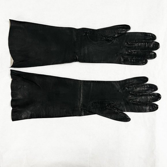 Sophisticated Black Leather Women's Gloves - Picture 1 of 3